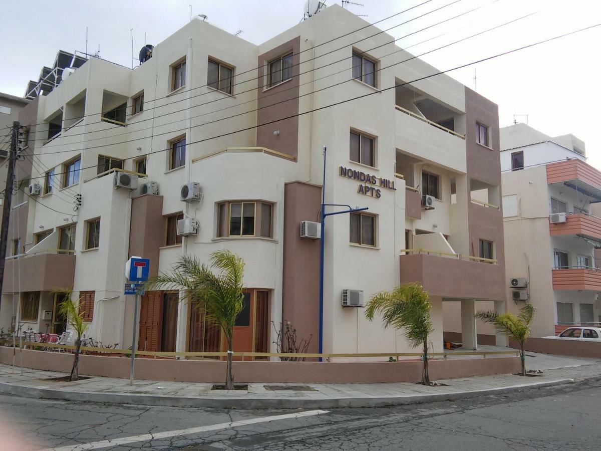 St. Mamas Apts Scala Exterior foto